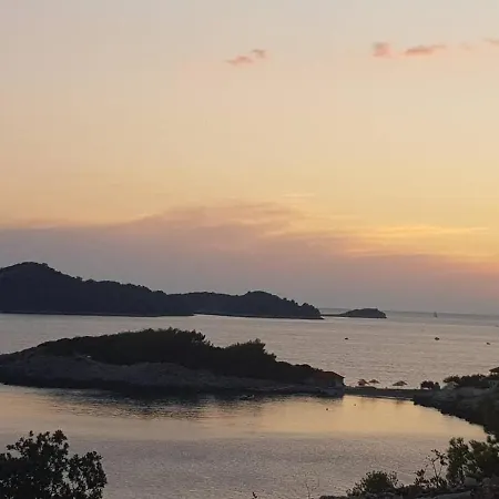 Ana * Blato (Korcula)